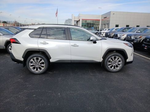 New 2025 Toyota RAV4 Limited image 4