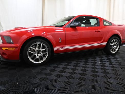 Used 2009 Ford Mustang Shelby GT500 RWD image 5
