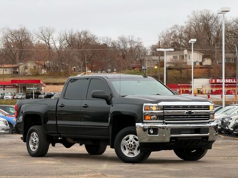 Used 2016 Chevrolet Silverado 2500 LT w/ Midnight Edition AWD/4WD image 1