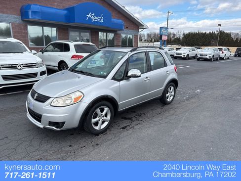 Used 2007 Suzuki SX4 AWD Hatchback image 1