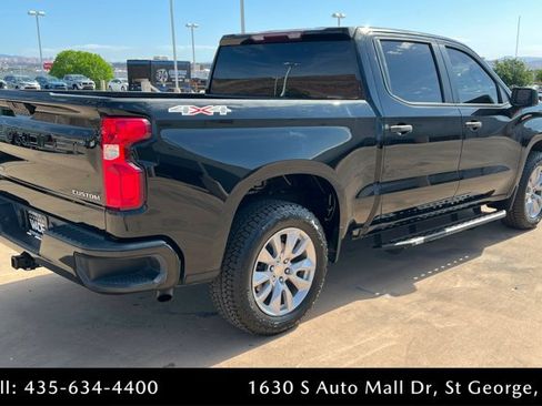 Used 2021 Chevrolet Silverado 1500 Custom AWD/4WD image 5