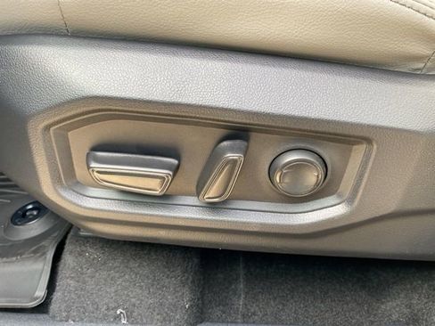 New 2026 Toyota Tundra SR5 image 16