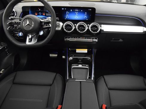 New 2026 Mercedes-Benz GLB 35 AMG 4MATIC image 20