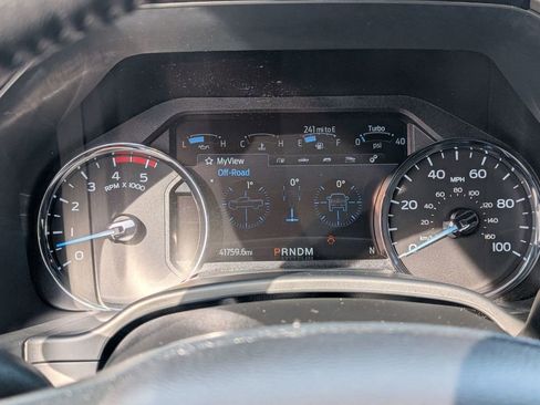 Used 2020 Ford F250 Lariat w/ Lariat Value Package image 26