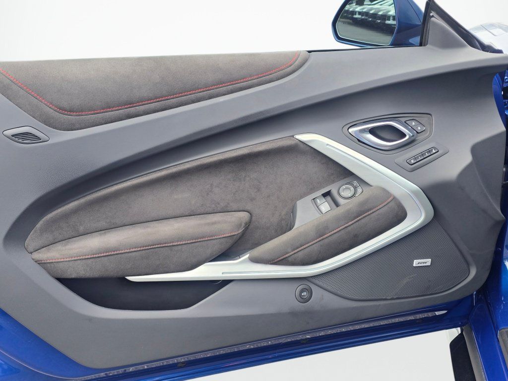 Used 2023 Chevrolet Camaro ZL1 RWD image 31