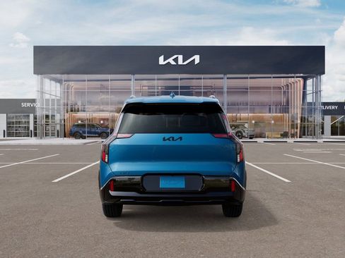 New 2026 Kia EV9 Land w/ Nightfall Edition Package image 8