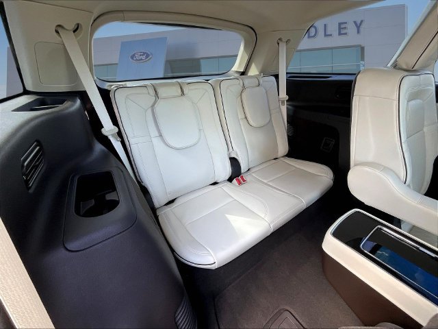 Used 2023 Lincoln Aviator Black Label AWD/4WD image 27