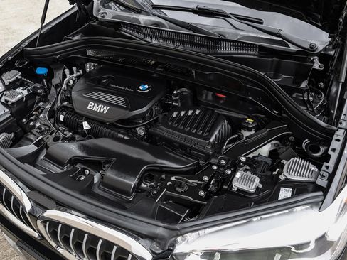 Used 2017 BMW X1 xDrive28i w/ Premium Package AWD/4WD image 55