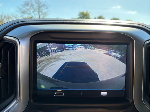 Used 2022 Chevrolet Silverado 1500 RST image 28