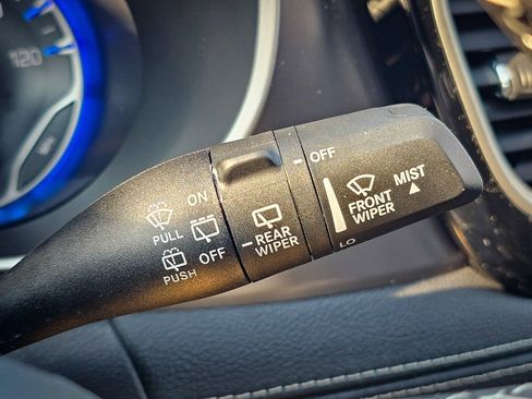 New 2026 Chrysler Pacifica Select image 17