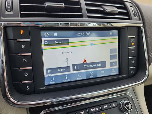 Used 2020 Lincoln Continental Reserve w/ Luxury Package image 22