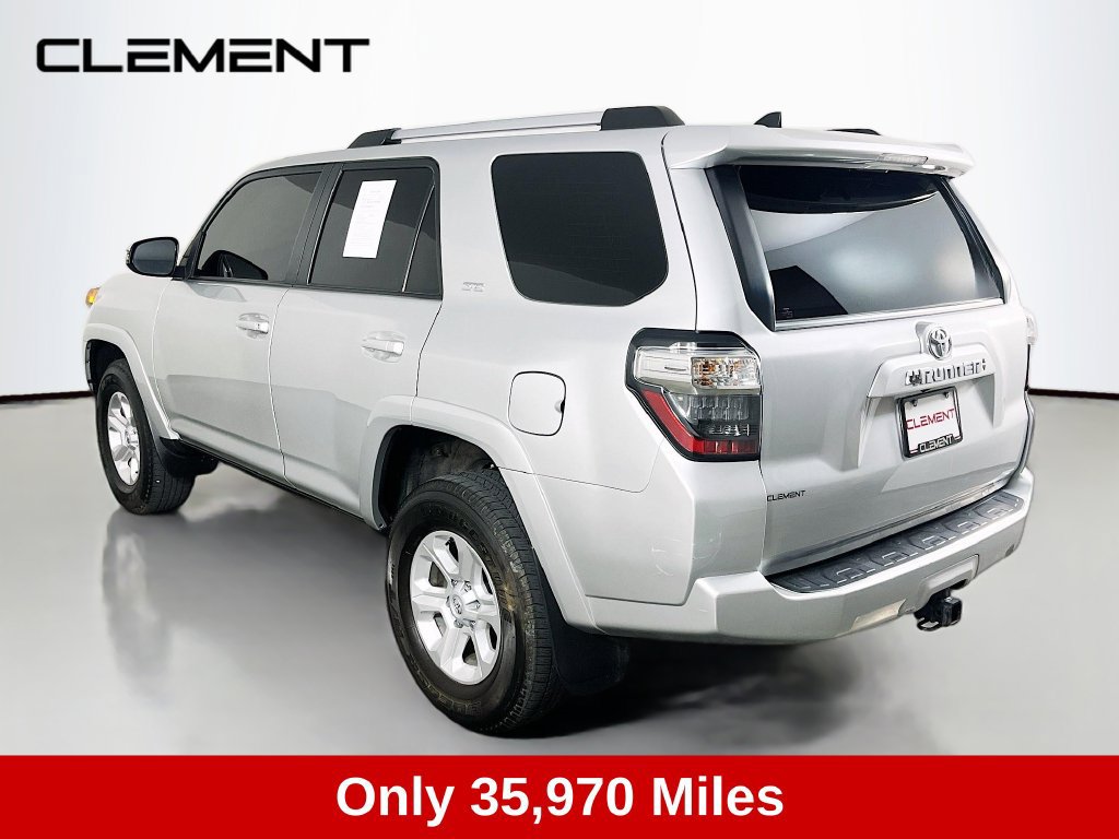 Used 2024 Toyota 4Runner SR5 Premium w/ Moonroof Package AWD/4WD image 9