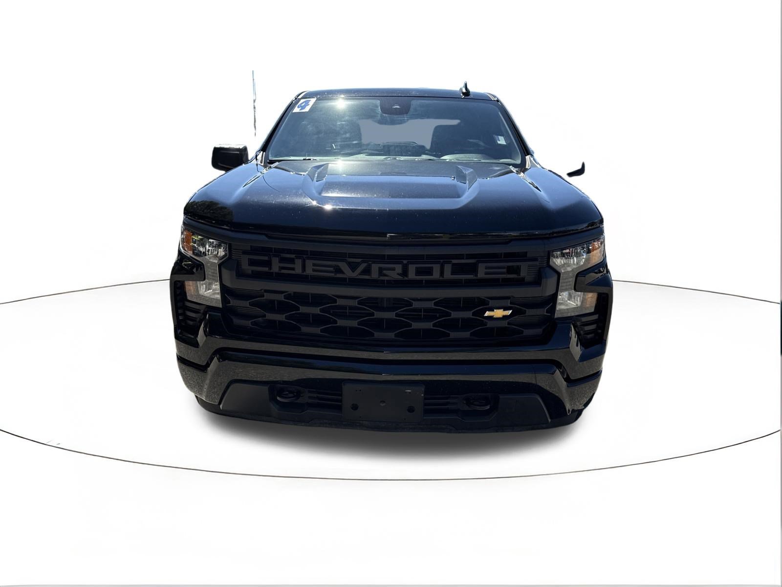 Used 2024 Chevrolet Silverado 1500 Custom w/ Turbomax Blackout Package RWD image 8