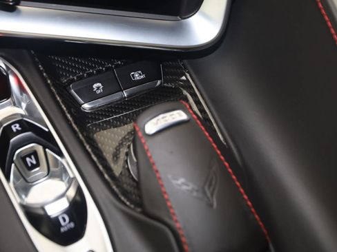 Used 2021 Chevrolet Corvette Stingray Premium Cpe w/ Z51 Performance Package RWD image 42