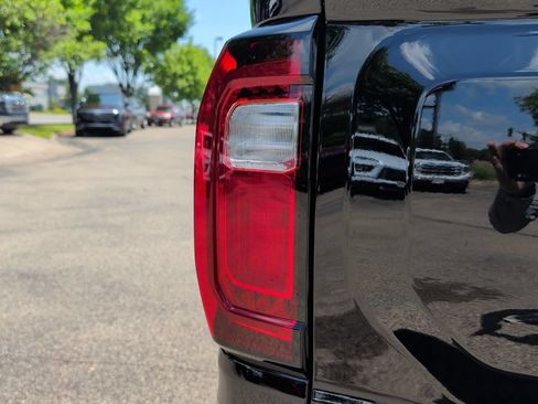 Used 2024 GMC Canyon AT4X AWD/4WD image 45
