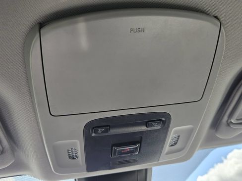 Used 2024 Toyota Camry SE FWD image 20