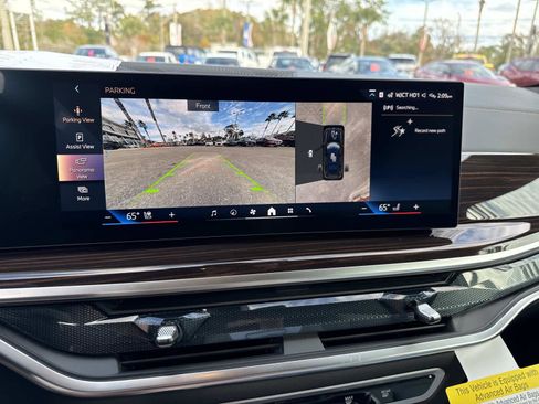 New 2026 BMW X7 xDrive40i w/ Executive Package image 28