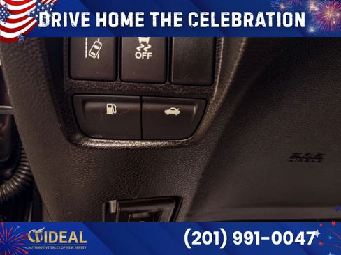 Used 2015 Acura TLX V6 SH-AWD w/ Technology Pkg image 30