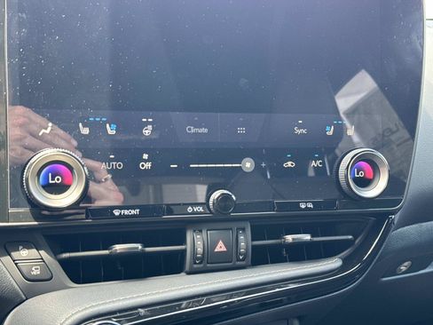 New 2026 Lexus NX 350 F Sport AWD/4WD image 23