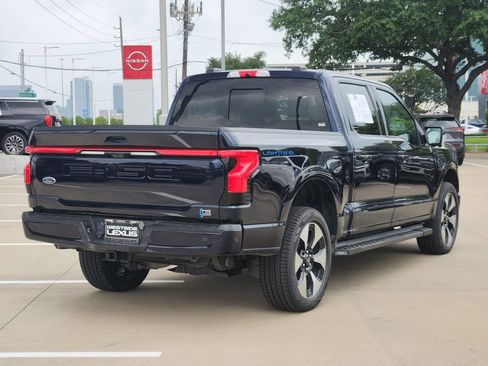 Used 2023 Ford F150 Lightning Platinum AWD/4WD image 7
