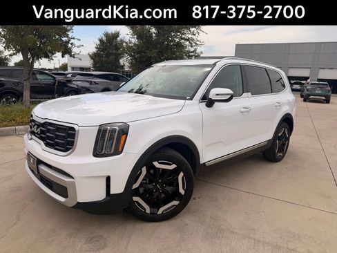 Used 2024 Kia Telluride S w/ S Sunroof Package FWD image 1