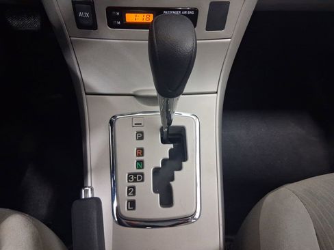 Used 2011 Toyota Corolla LE FWD image 19