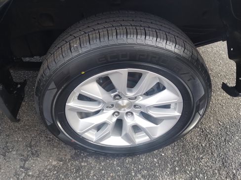 Used 2022 Chevrolet Silverado 1500 Custom image 18