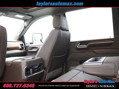 Used 2025 GMC Sierra 3500 Denali w/ Denali Reserve Package image 47