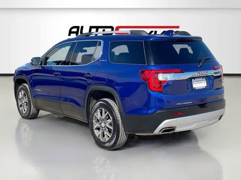 Used 2023 GMC Acadia SLE w/ Driver Convenience Package image 5