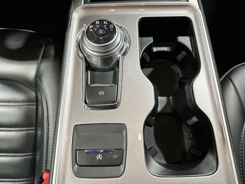 Used 2024 Ford Edge SEL image 20