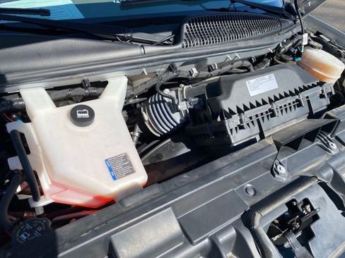 Certified 2021 Chevrolet Express 2500 LT w/ LT Preferred Equipment Group image 15