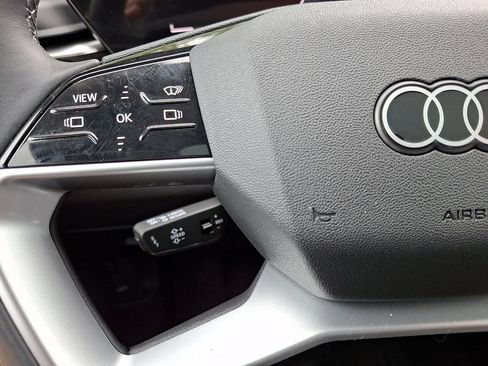 Certified 2025 Audi Q5 Premium Plus w/ Premium Plus AWD/4WD image 21