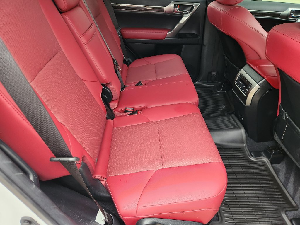 Certified 2023 Lexus GX 460 Premium w/ Premium Package AWD/4WD image 29