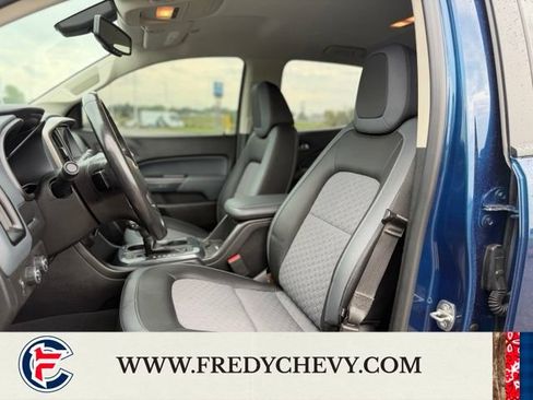 Used 2020 Chevrolet Colorado Z71 AWD/4WD image 24