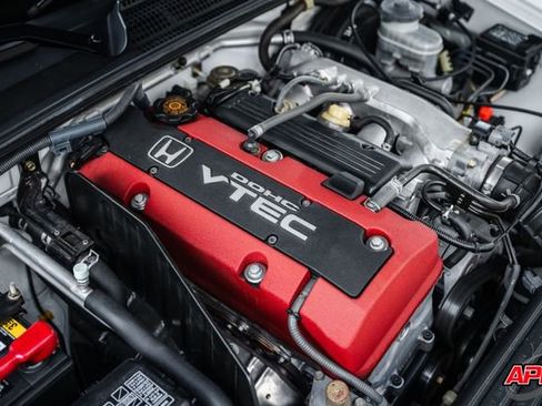 Used 2001 Honda S2000 image 73