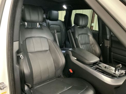 Used 2018 Land Rover Range Rover Sport HSE AWD/4WD image 6