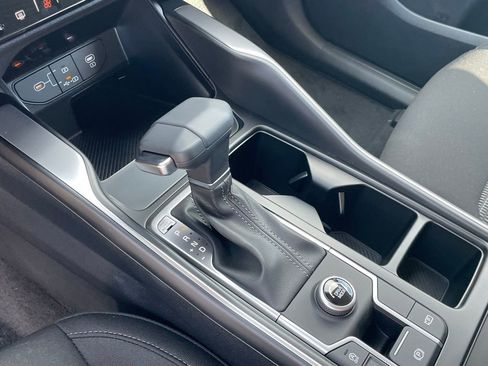 New 2026 Kia Sorento LX image 19