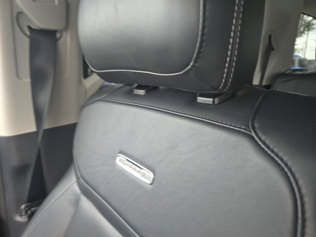 Certified 2025 Ford Expedition Platinum AWD/4WD image 21