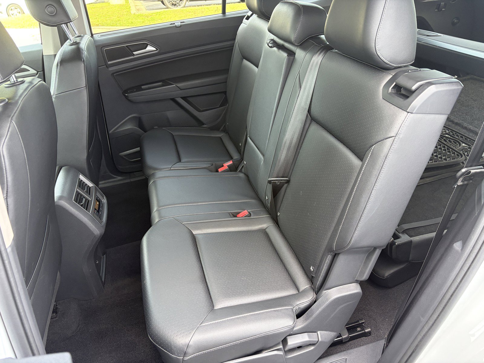Used 2019 Volkswagen Atlas SE AWD/4WD image 9