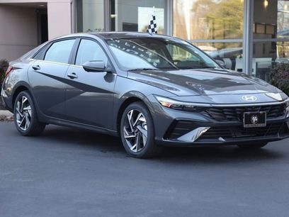 New 2025 Hyundai Elantra Limited