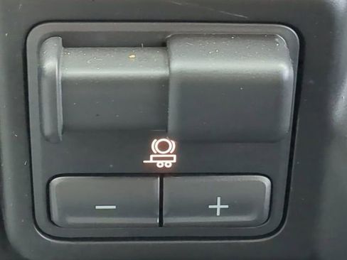 Used 2021 Chevrolet Silverado 1500 LT Trail Boss w/ Convenience Package II image 29