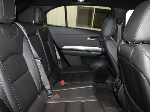 Used 2024 Cadillac XT4 Premium Luxury AWD/4WD image 31
