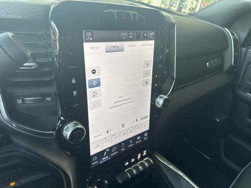 Used 2024 RAM 3500 Laramie w/ Night Edition image 22