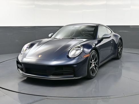 New 2026 Porsche 911 Carrera T RWD image 1