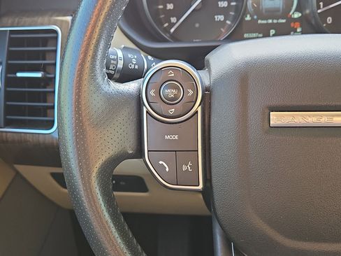 Used 2017 Land Rover Range Rover Sport HSE image 21