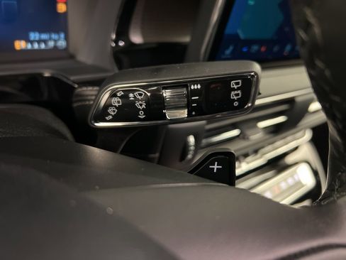 New 2026 Lincoln Corsair Reserve image 21