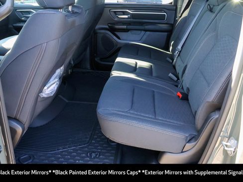 New 2026 RAM 1500 4x4 Crew Cab image 19