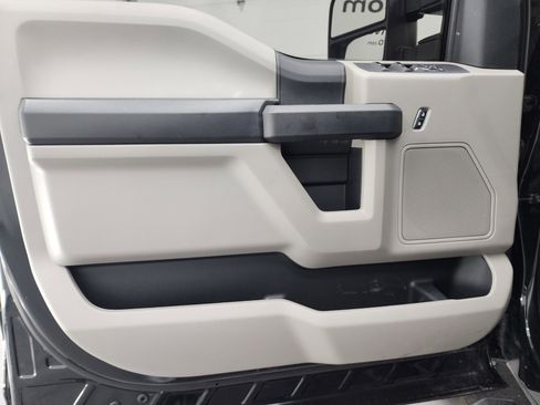 Used 2019 Ford F350 XL w/ STX Appearance Package image 43