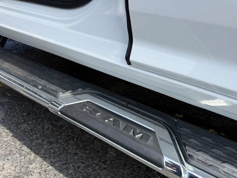 Used 2021 RAM 2500 Big Horn AWD/4WD image 18