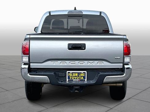 Certified 2023 Toyota Tacoma TRD Off-Road image 4